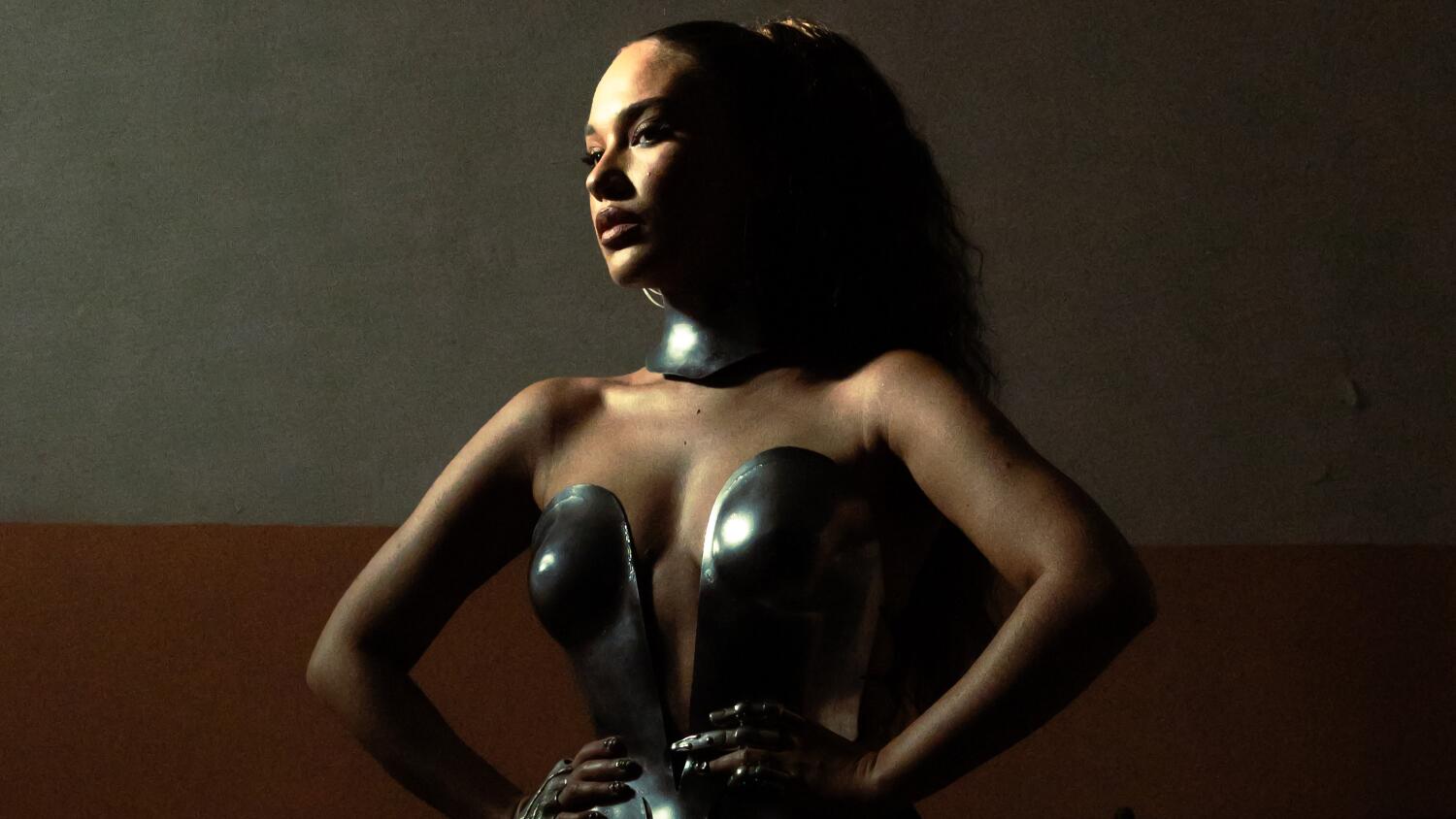 Alicja Szemplińska - "Pray"